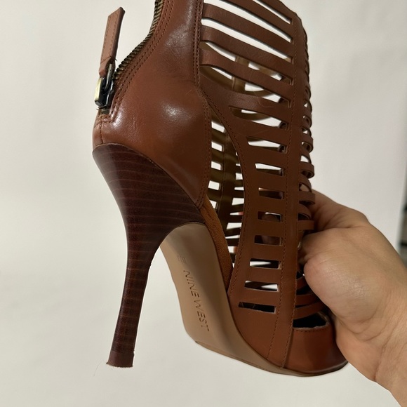 Nine West caged booties - Picture 3 of 5